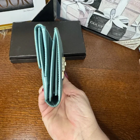 Gucci Robin’s Egg Blue Microguccissima Leather Jackie long wallet - Picture 13 of 16